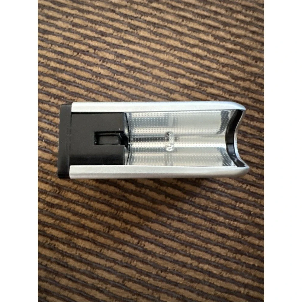 Minolta-16 MG Bulb Flash Silver Color‎ Genuine Made In Japan